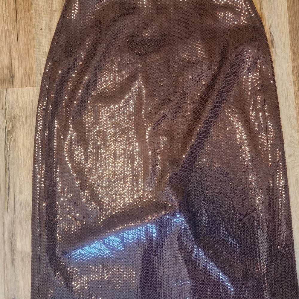 Elegant Sequin Maroon Skirt